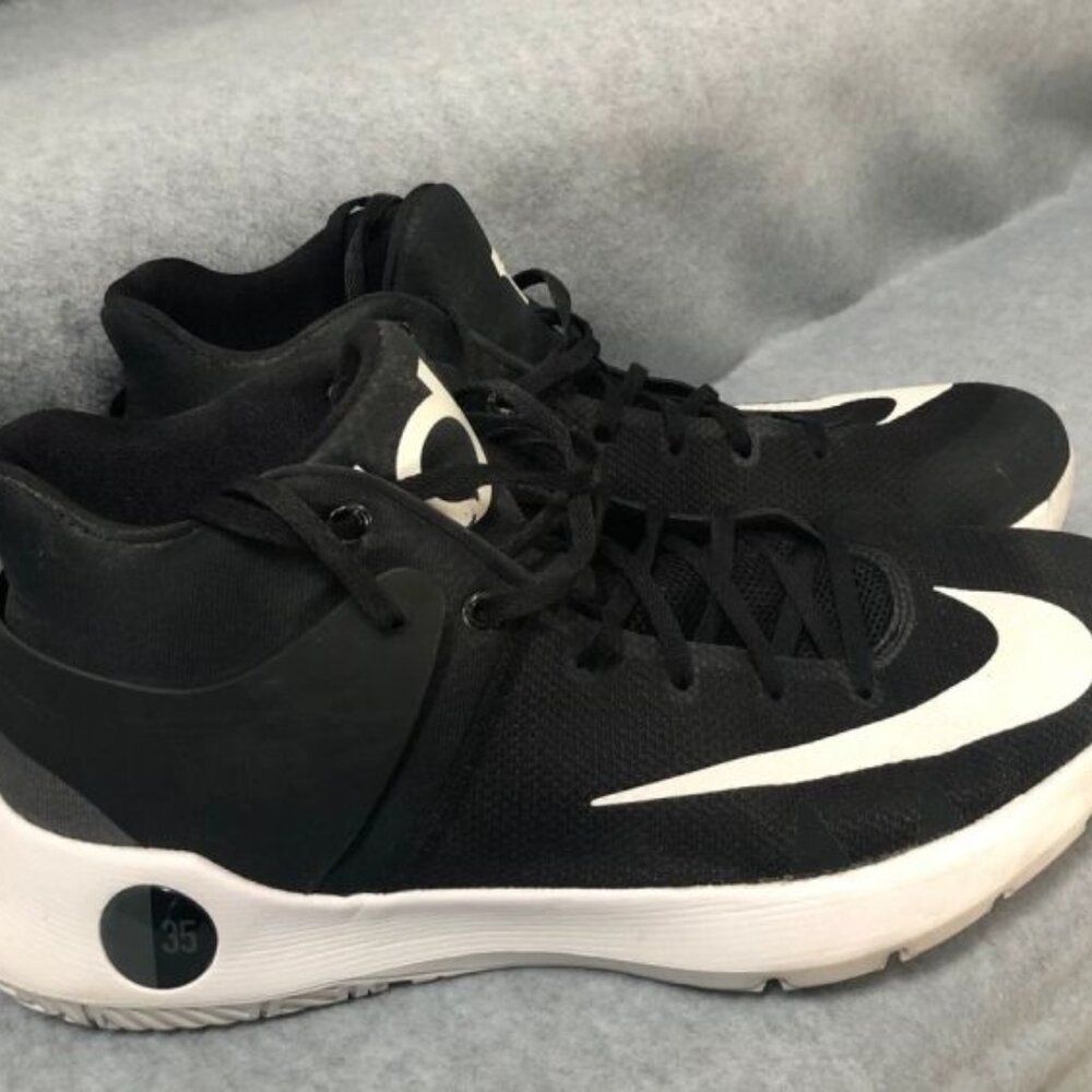 Nike KD Sneaker Size 13 NO INSERTS Black Basketball KD